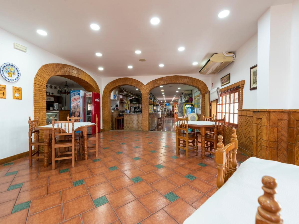 Oyo Hostal El Paisano ウトレラ エクステリア 写真