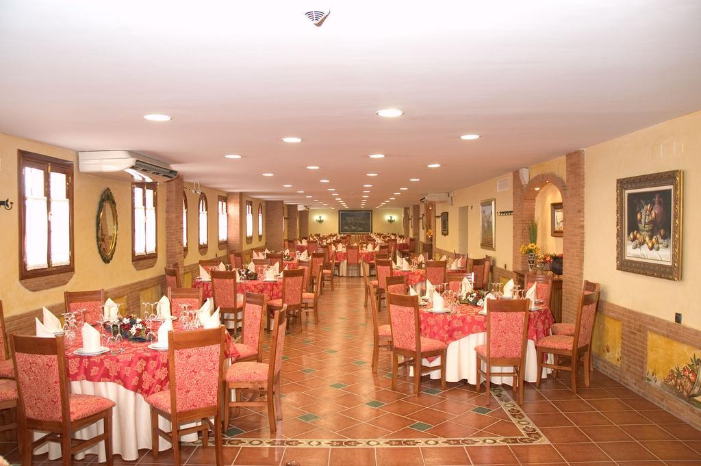 Oyo Hostal El Paisano ウトレラ エクステリア 写真